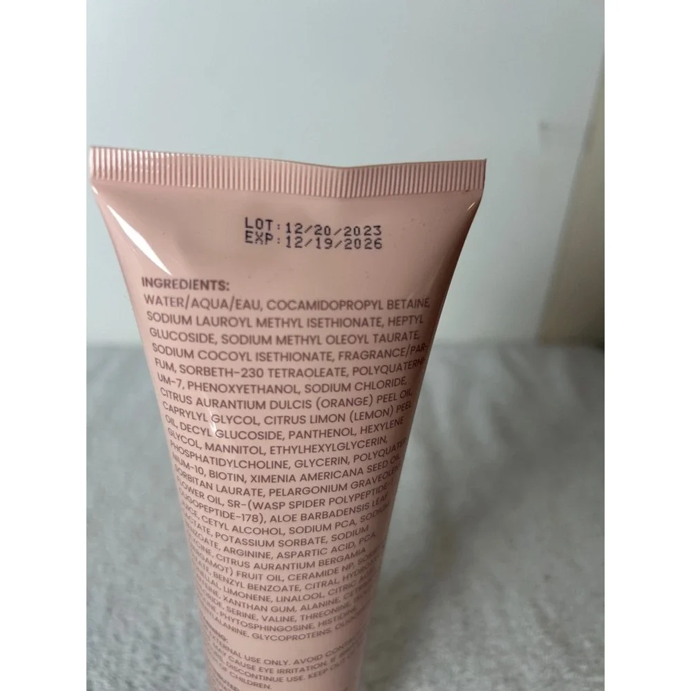 Iriyand Revitalizing Shampoo 8oz Vegan Keratin Thinning Hair Citrus Aroma NEW